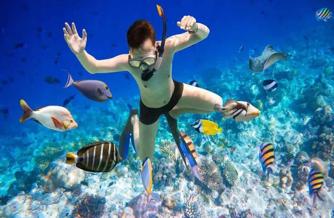 tour lặn biển có bình dưỡng khí Nha Trang
