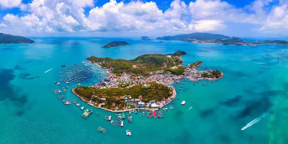 tour 3 đảo làng chài Nha Trang