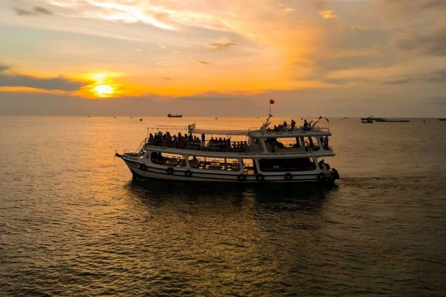 Ngắm Hoàng Hôn Câu Mực Đêm