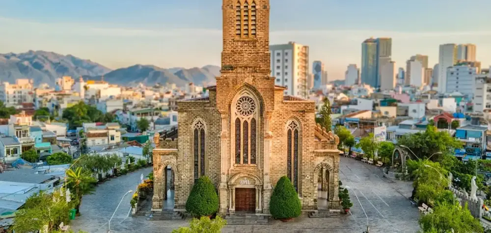 Kiến trúc nhà thờ đá Nha Trang