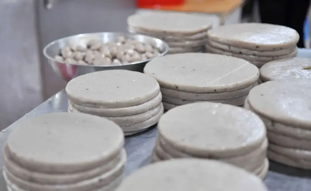 kinh nghiệm mua chả cá ngon