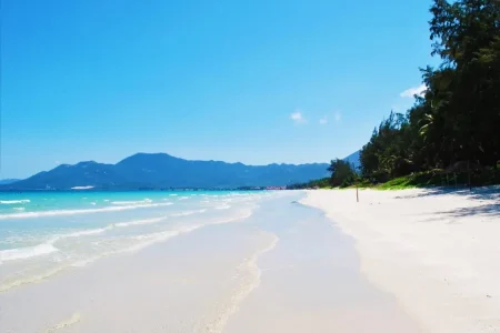 bãi biển dốc lết