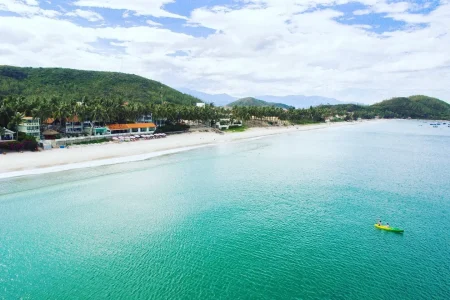 bãi biển Dốc Lết Khánh Hòa