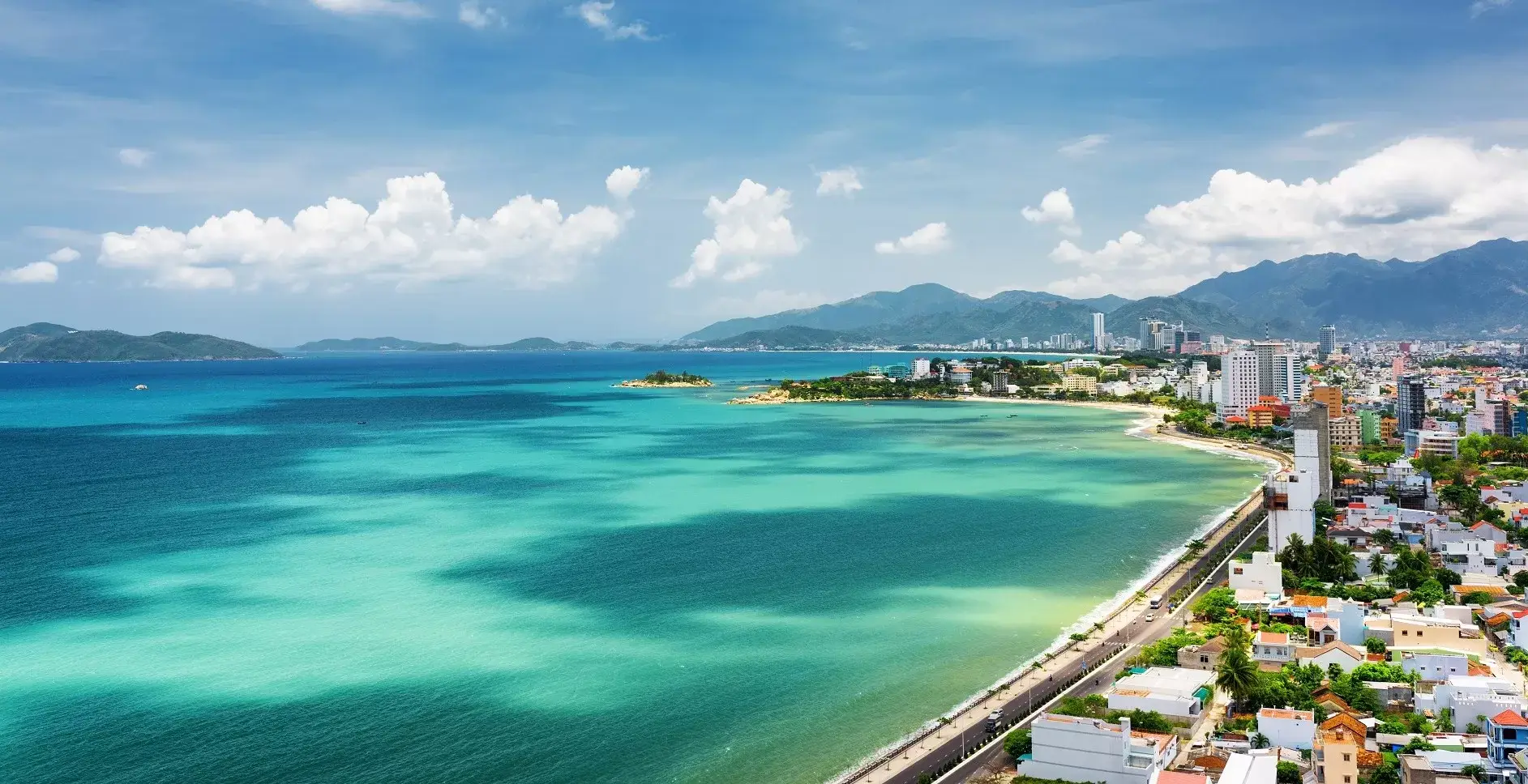bãi biển Nha Trang nhìn từ trên cao