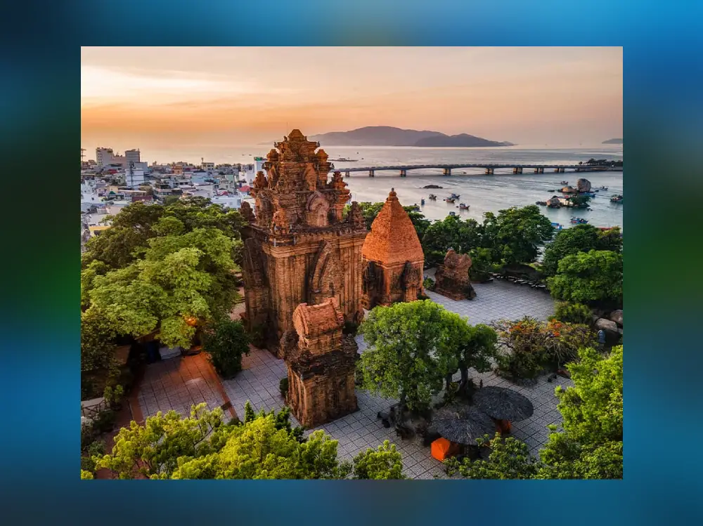 cảnh đẹp tháp bà Ponagar Nha Trang