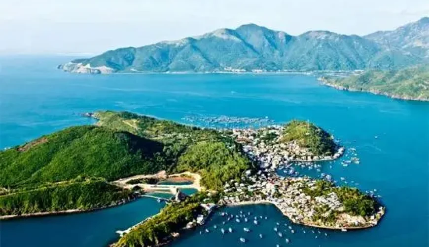 Check-in Hòn Chồng Nha Trang