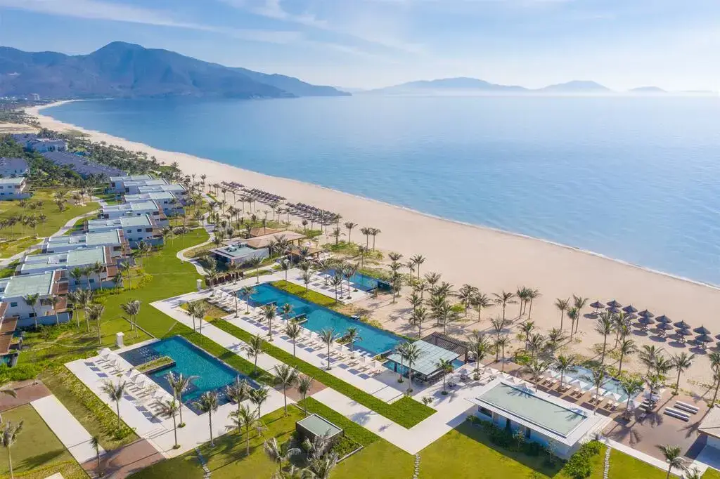 Cảnh đẹp Bãi Dài Nha Trang nhìn từ trên cao