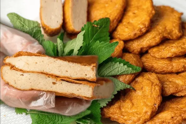 Chả cá Nha Trang chiên vàng giòn hấp dẫn