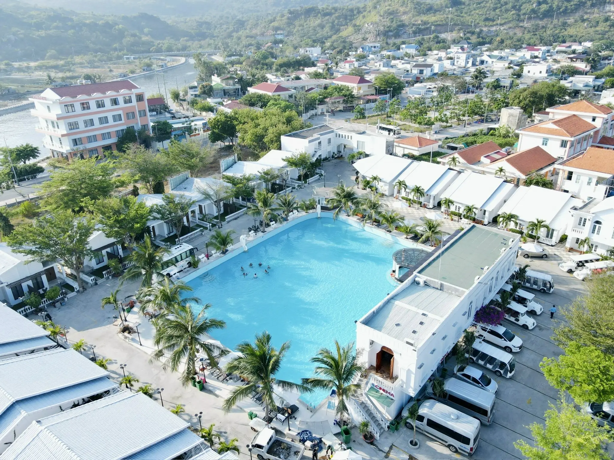 Resort Vĩnh Hy nhìn từ trên cao