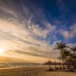 Toàn cảnh Bãi Dài Nha Trang với cát trắng và biển xanh