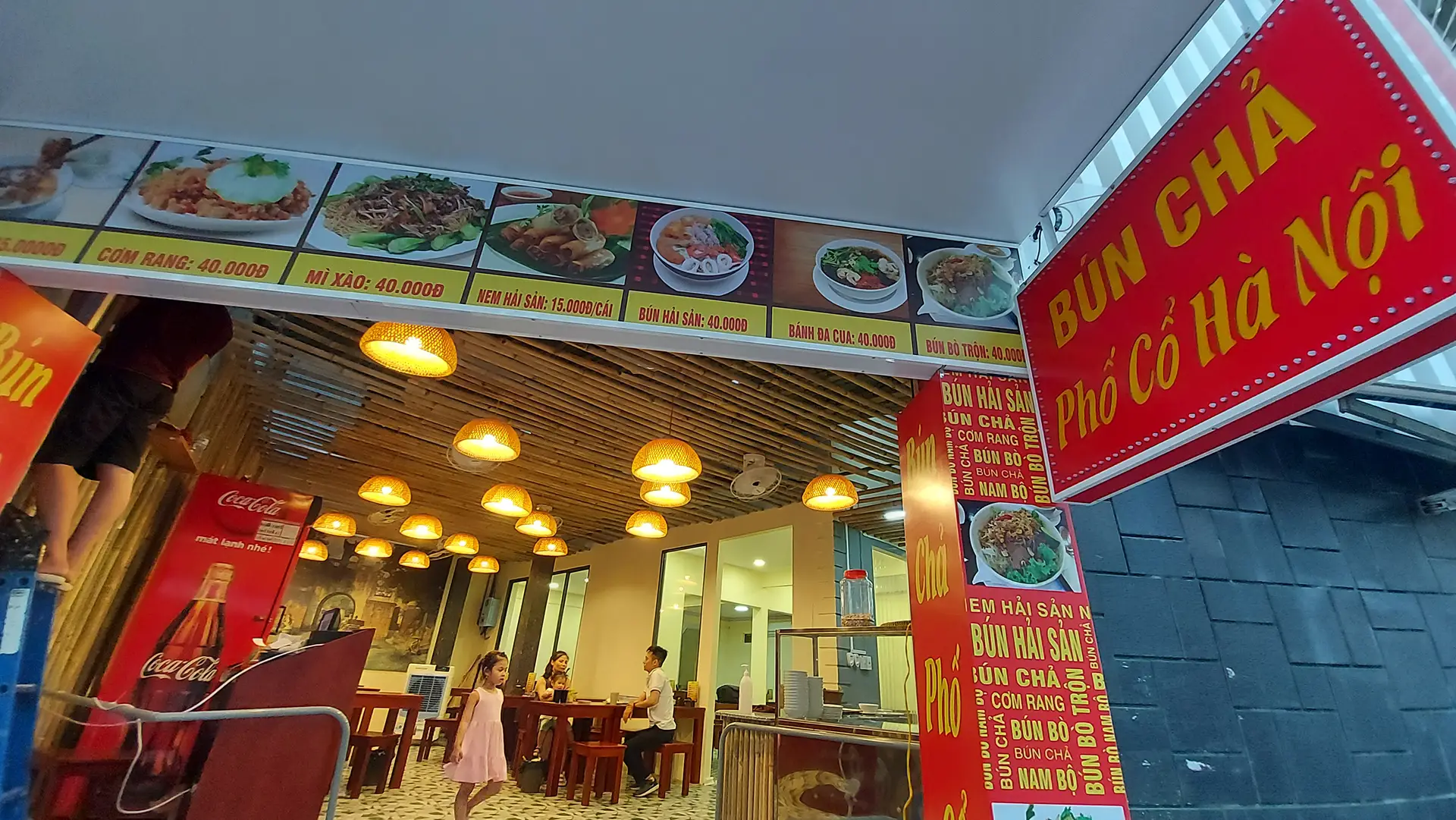 Bún chả 35 Ngô Gia Tự Nha Trang truyền thống